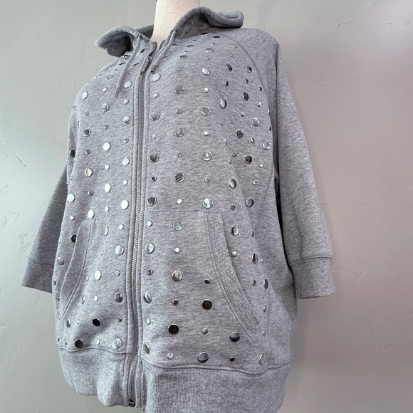 🌺 Plus Size Michael Kors 1X Zip Hoodie – Silver Studded, Cozy Holiday Sparkle - Picture 6 of 10